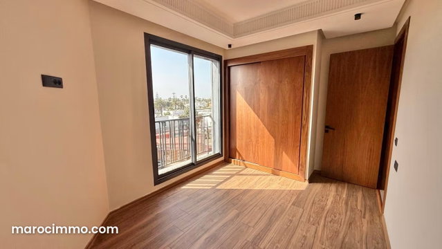 Studio Vide Oasis avec place de parking à cote de la clinique jerrada — 3