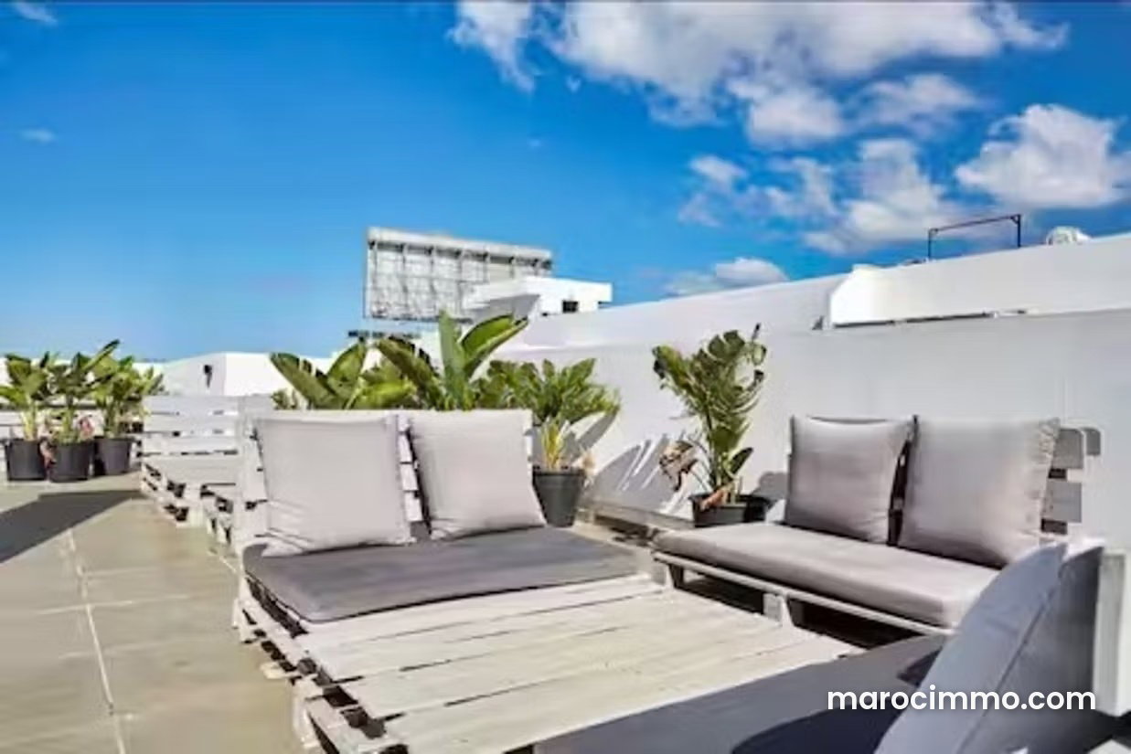 Furnished Apartment with Terrace in Ferme Bretonne, Casablanca — Casablanca