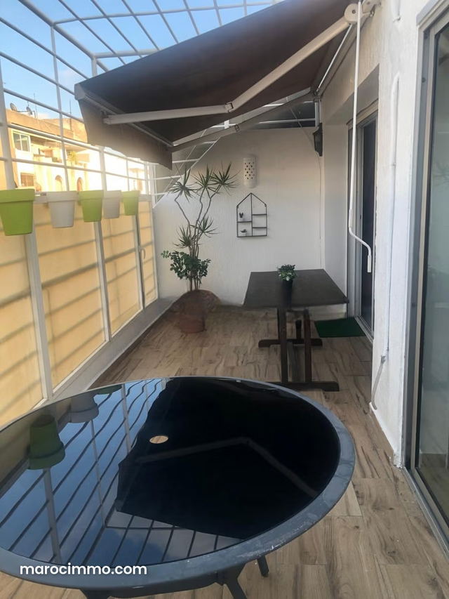 Location d'un appartement à Maârif Extension avec terrasse Superficie 85 m² meublé — الدار البيضاء