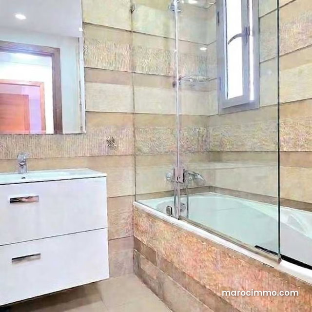 Villa à Louer de 278.0 m² à Dar Bouazza, Tamaris1 — 5