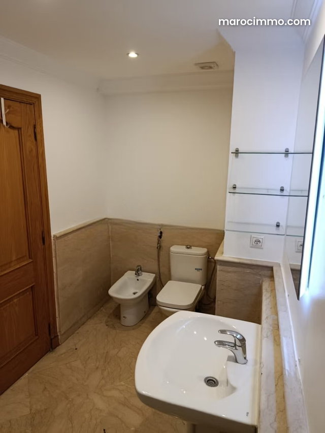 Studio magnifique à louer socrate maarif Casablanca — 2