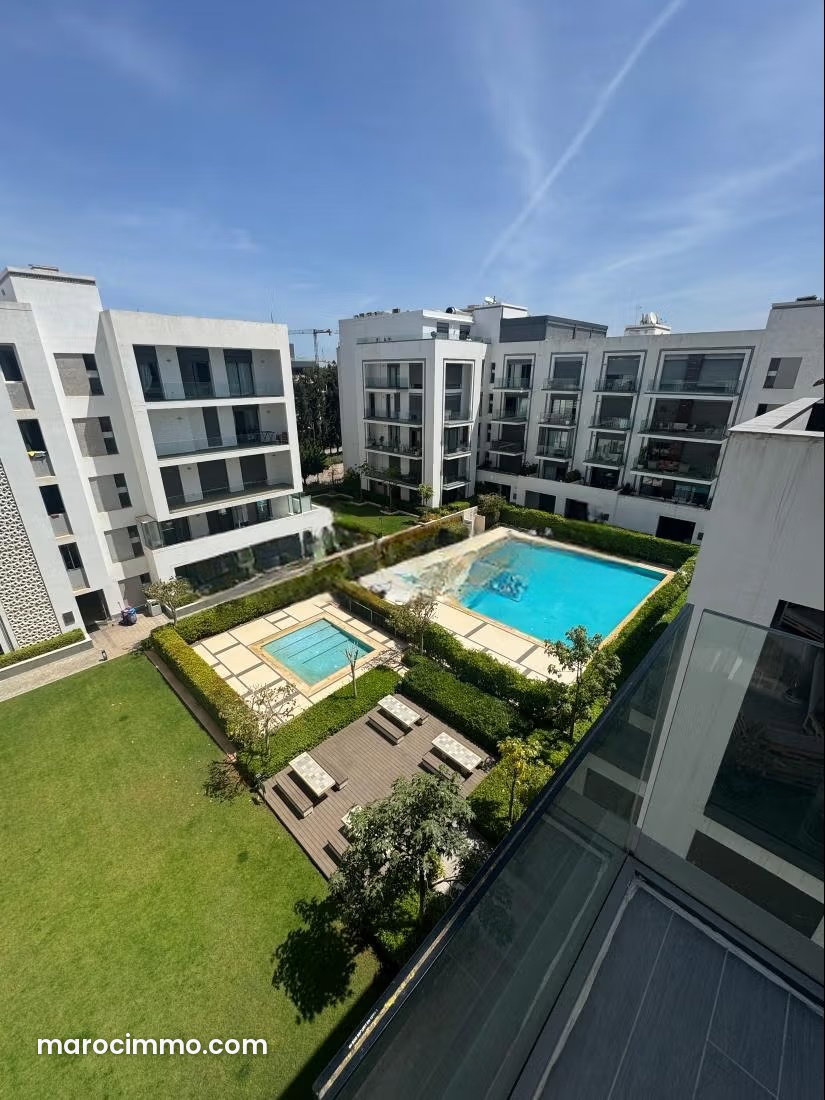 80 m² Apartment with Terrace, Souissi, Rabat — Rabat