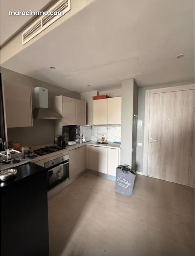 Beau studio à vendre ain diab — 4