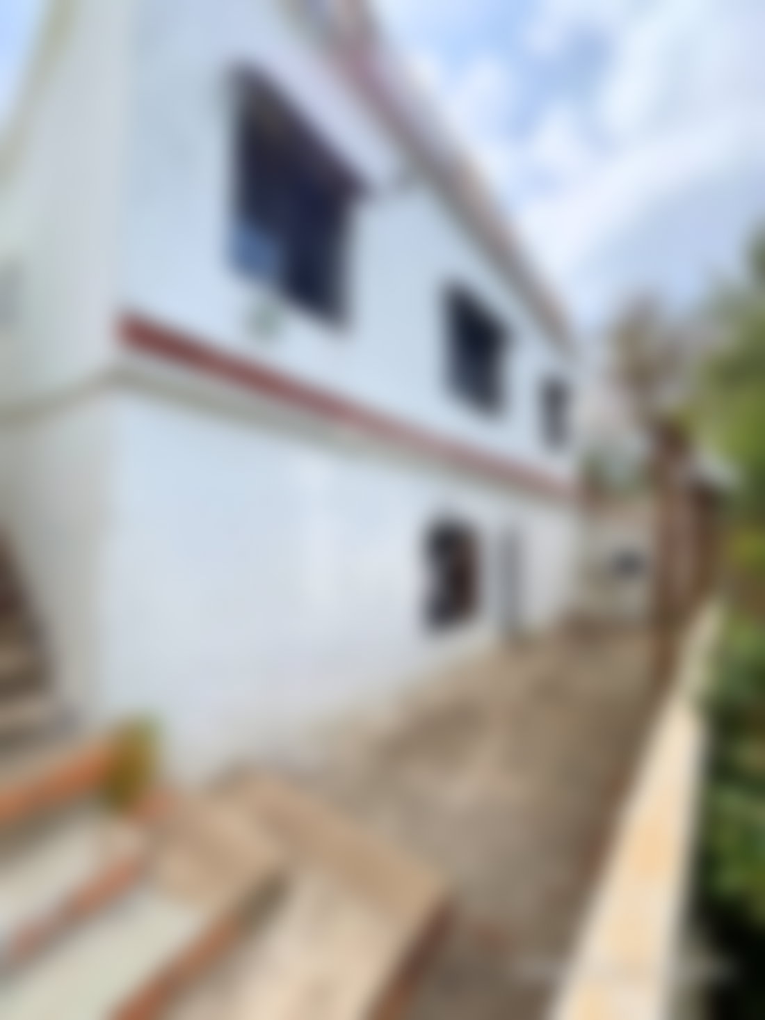 بيت بإطلالتين بحرية وجبلية في أشقار طنجة