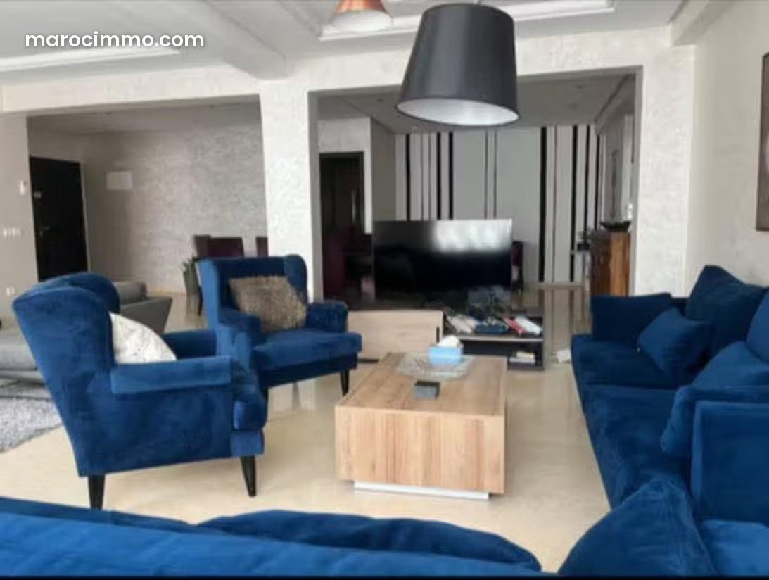 Furnished 170 sqm Apartment, 3 Bedrooms, Souissi, Rabat — Rabat