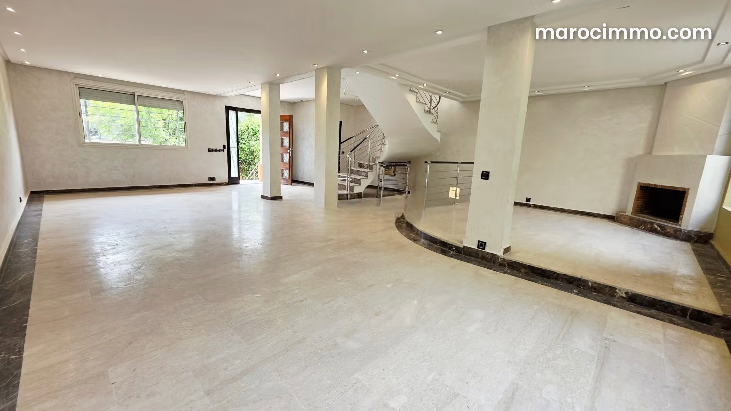 480 m² Office with Terrace and Garden, Longchamps, Casablanca — Casablanca