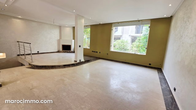 Villa à usage professionnel à la location — 3