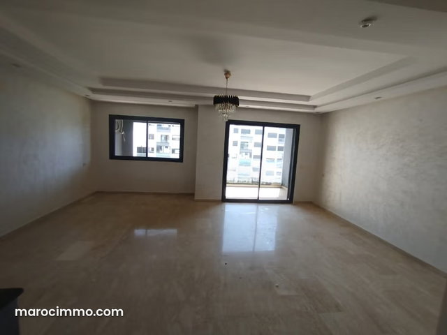 Bel Appartement Traversant vue sur piscine — 2