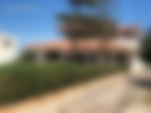 أرض تجارية واسعة للبيع بحي كاليفورنيا في الدار البيضاء — 2