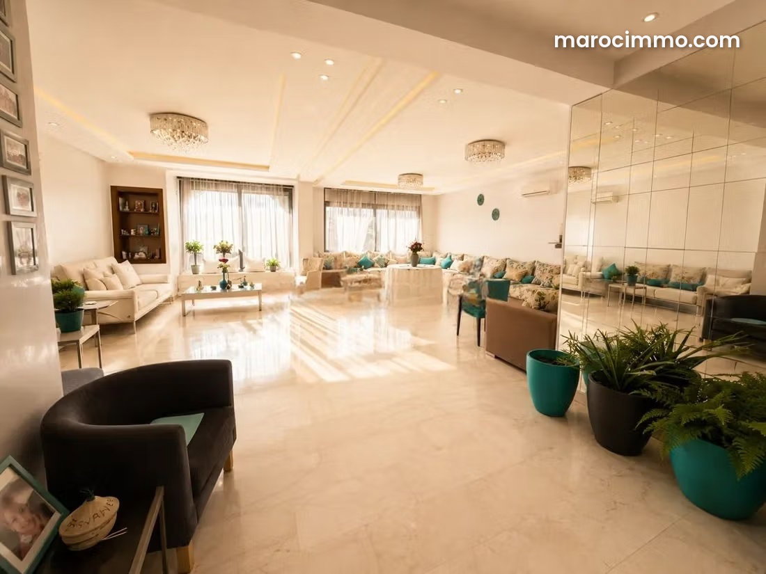 Appartement 200 m² avec terrasse à louer à Gauthier Casablanca — Casablanca