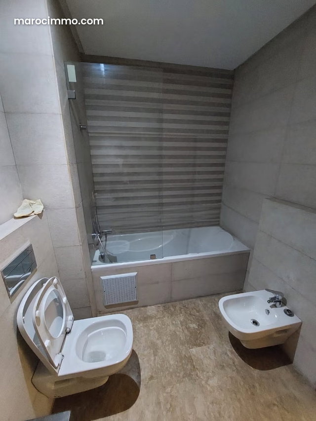 Appartement propre et central à louer. Bachkou — 4