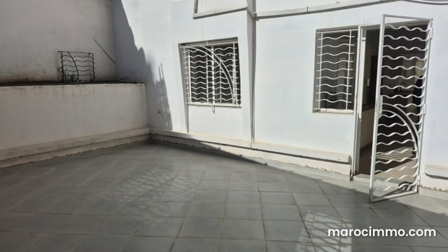Appart Bureau à louer Av Tantan — 2