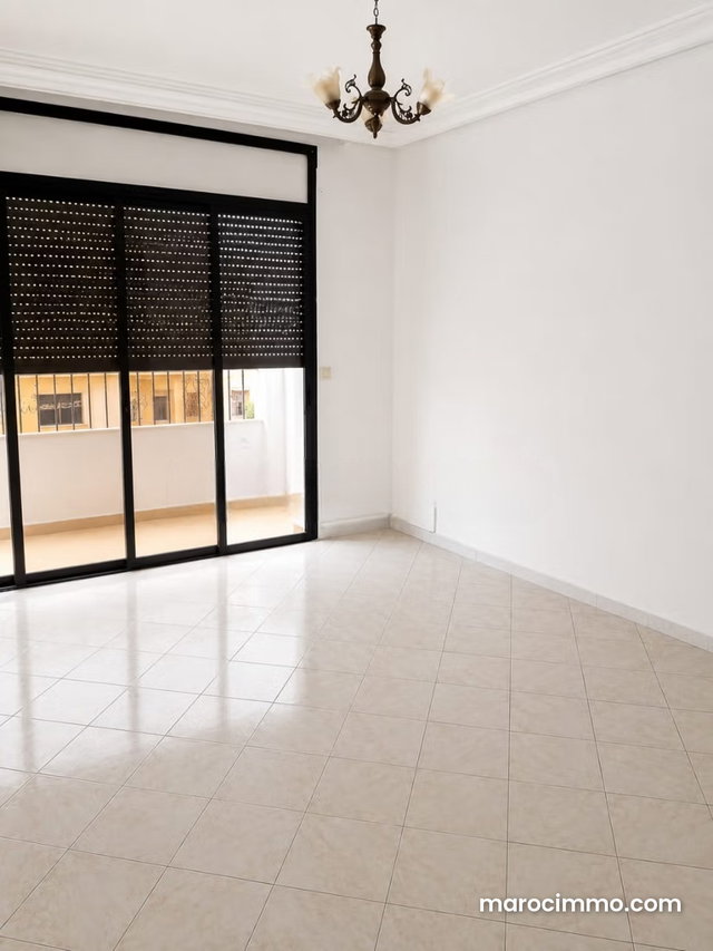 Appartement a Louer Vide a Maarif Extension — 3