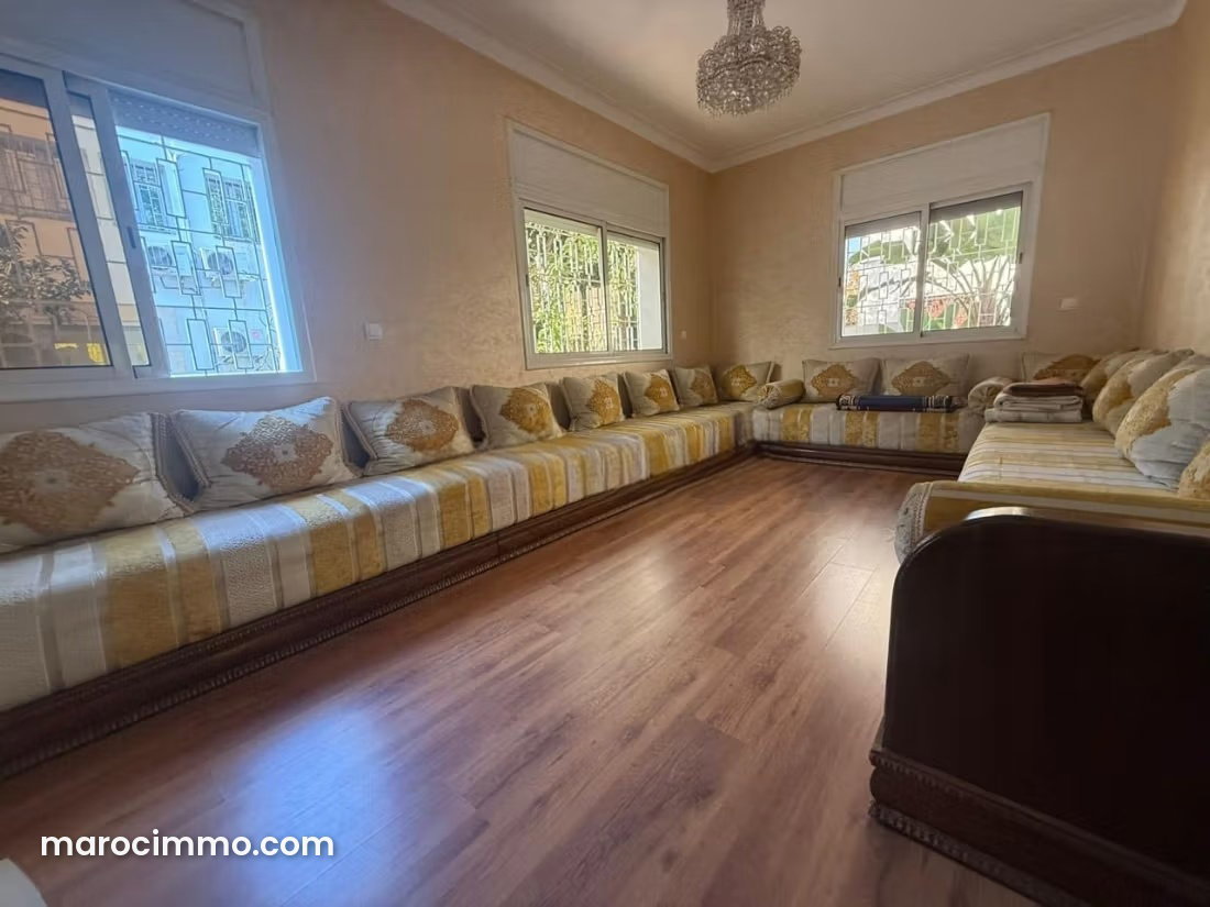 Villa 450 m² avec jardin et ascenseur, CIL, Casablanca — Casablanca