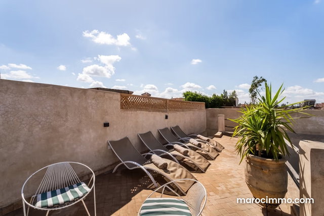 Magnificent 5-Bedroom Riad 7 Minutes from the Square — 4