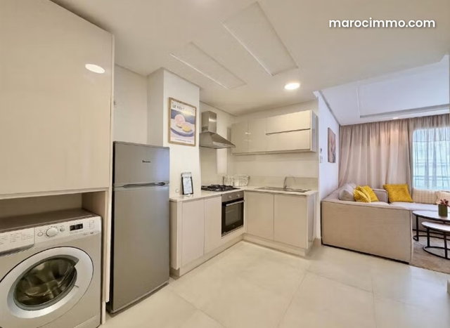 Beautiful Studio for Rent near Lyauthey High School — 4