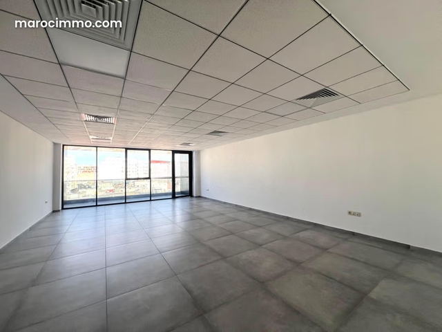 Bureau équipé de 74m2 au quartier des Hopitaux — Casablanca