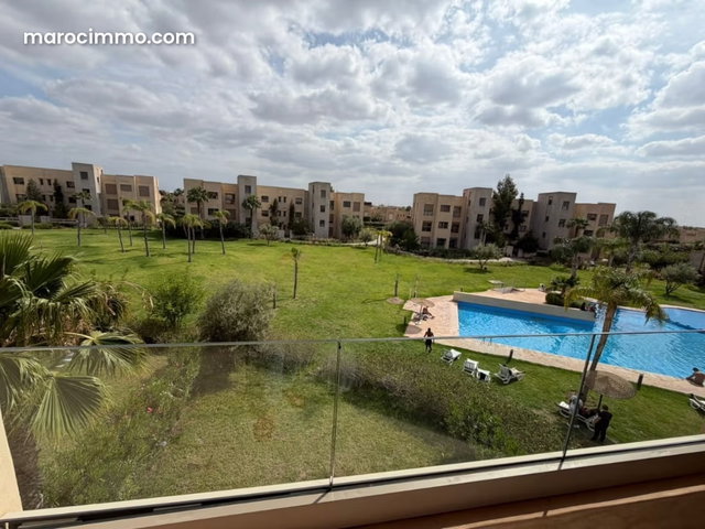Vente d'un bel appartement à TOPAZE PRESTIGIA sur quartier Agdal. 4 grandes pièces. Concierge et piscine — 2