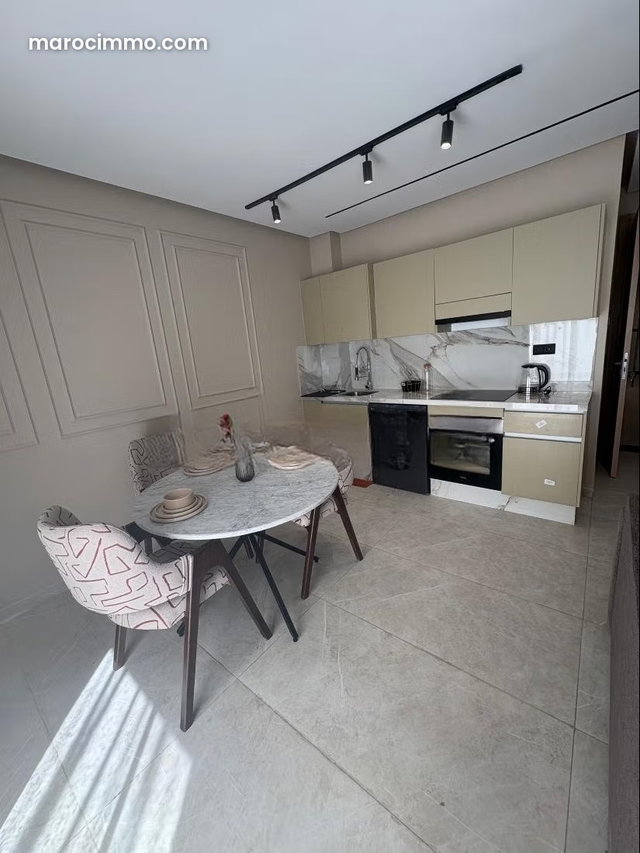 Bel appartement en location à Les princesses. 1 Pièce. Bien meublé — 5