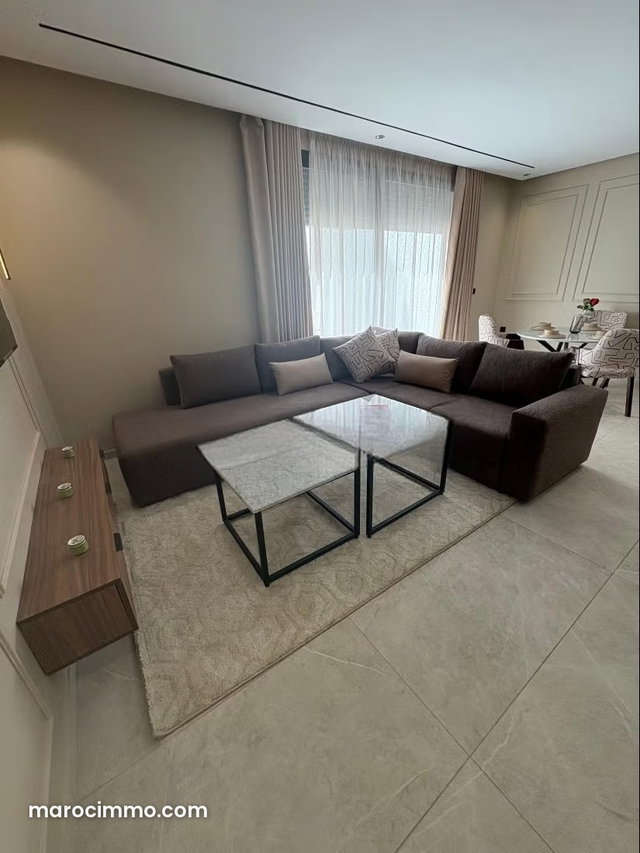 Bel appartement en location à Les princesses. 1 Pièce. Bien meublé — 2