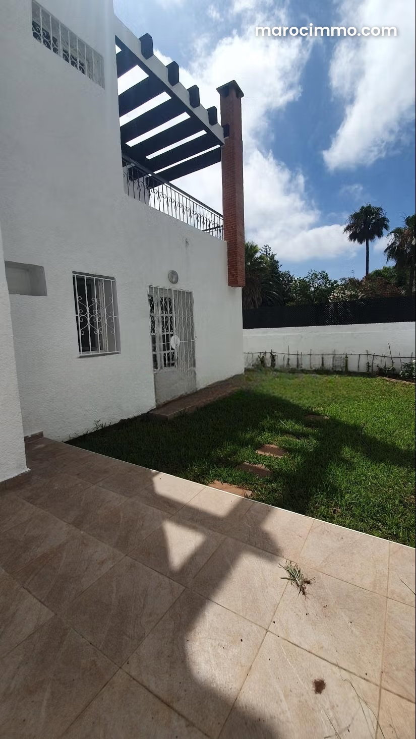 420 m² Villa with Garden for Rent, C.I.L, Casablanca — Casablanca