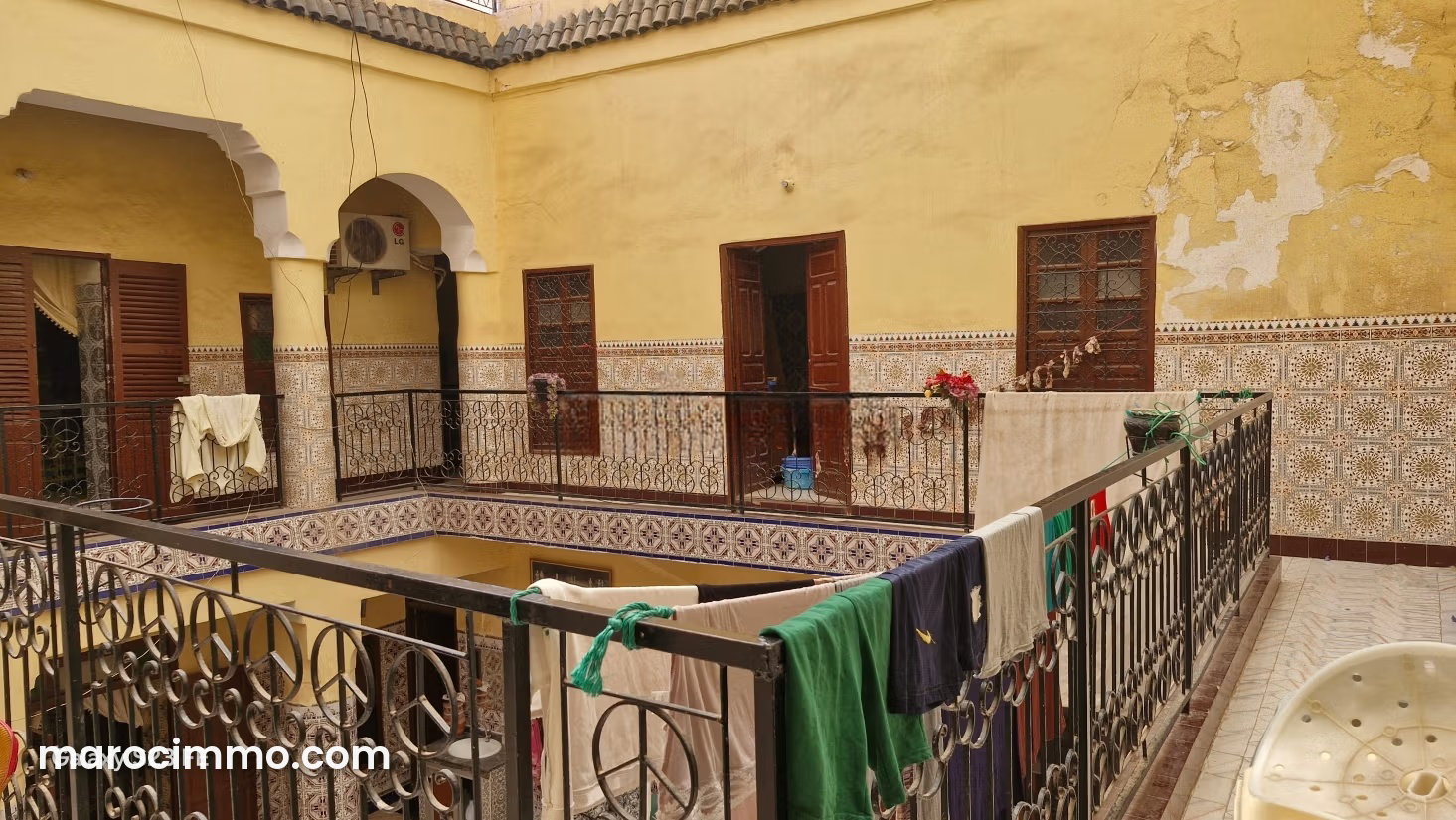 Riad 500 m², 12 chambres, Arset El Houta, Marrakech, à vendre — Marrakech