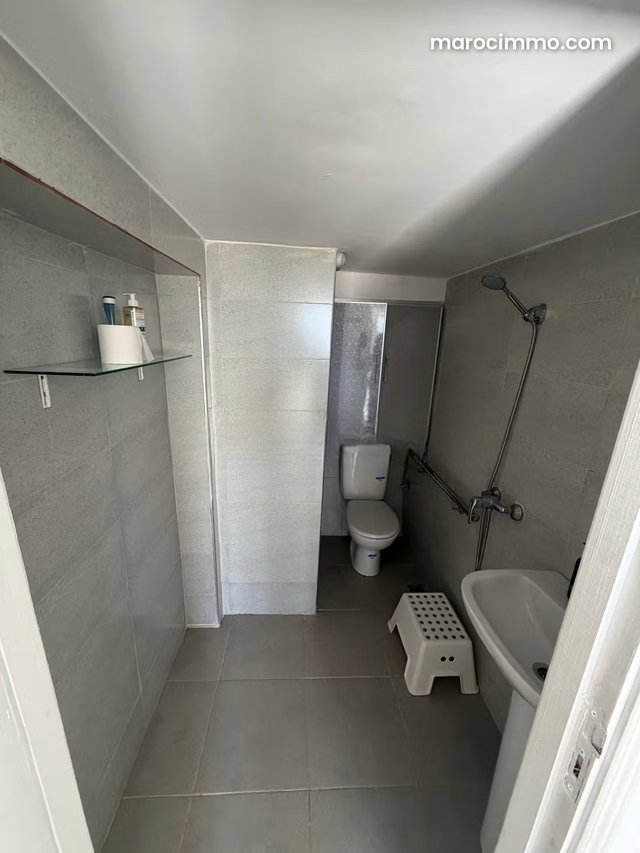 For Rent This Summer – Beautiful Waterfront Property in Mansouria – 200 m² — 5