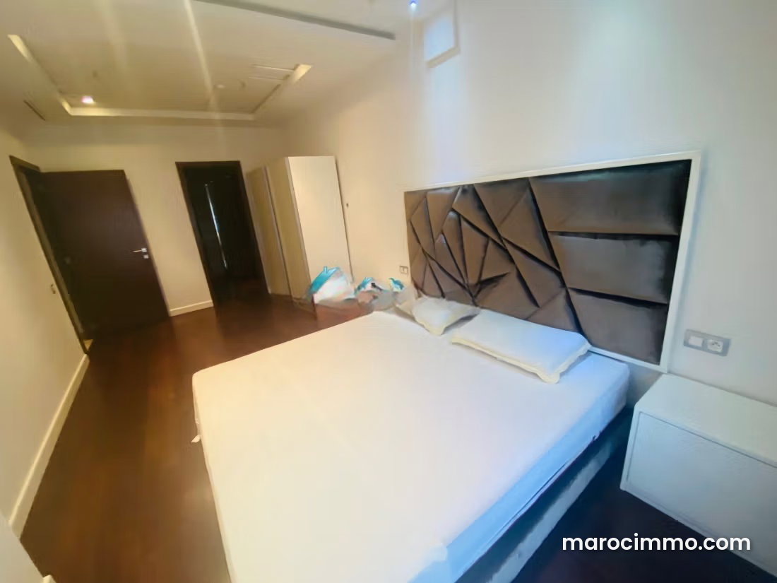 High-end furnished 130 sqm apartment in Iberia, Tangier — Tangier