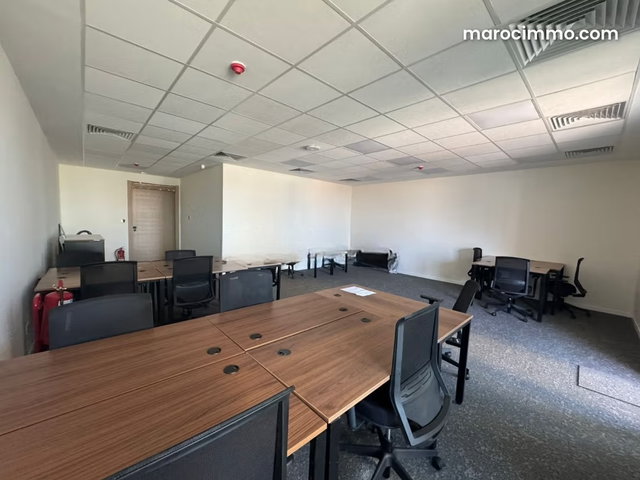 Bureau Prime 70 M² Aménagé Meublé Neuf — 4