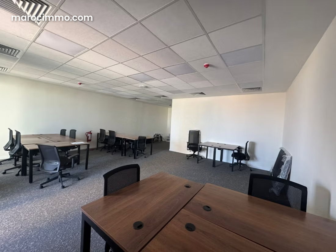 Bureau 70 m² meublé, Casablanca Finance City, prêt à l'emploi — Casablanca