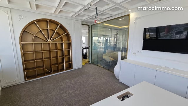 Bureau Neuf Meublé De 117 M² En Location Sur CFC — 5