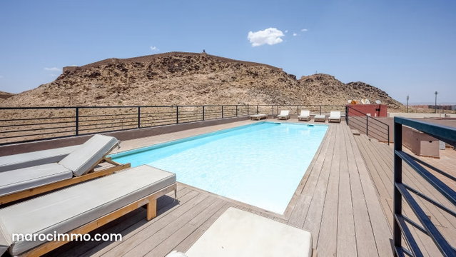 Appartement meublé piscine sur toit — 3