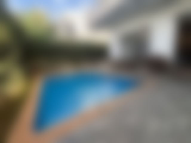 450 sqm villa with pool, Aïn Diab, Casablanca for rent — Casablanca