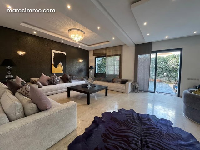 Maison de luxe à louer à Ain Diab. 3 pièces. Bien meublé — 3