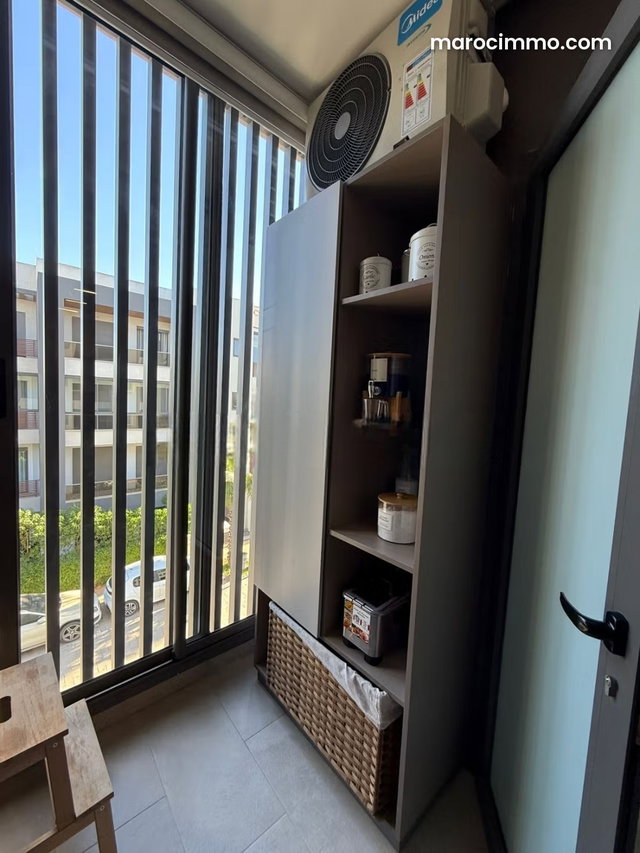 Appartement haut standing mis en vente avec l’ensemble de son mobilier à la ville verte — 3