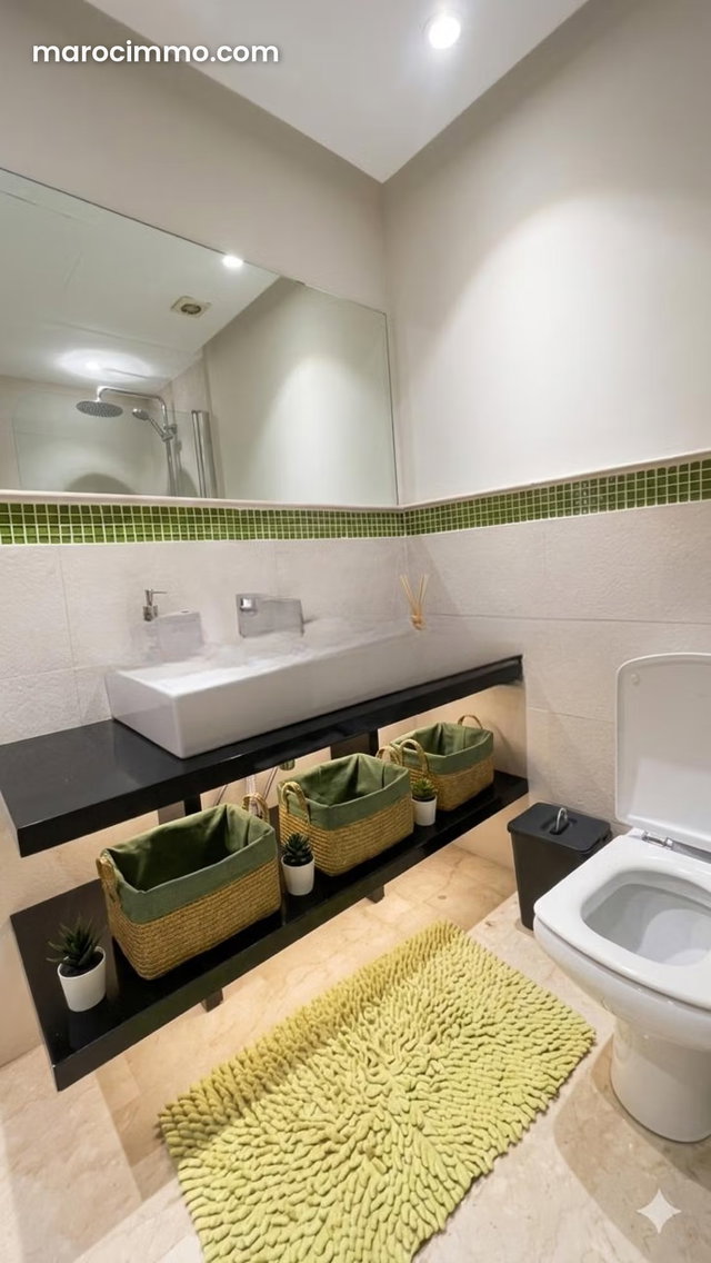Studio 60 m² meublé avec terrasse Racine — 2