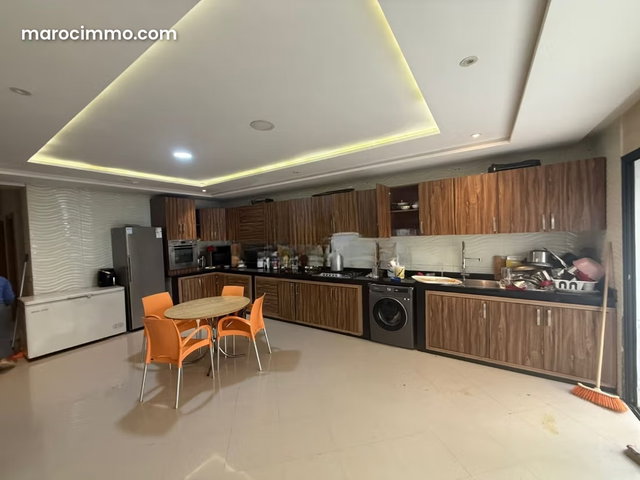 Villa d'exception à vendre à bouskoura — 3