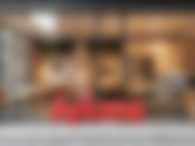 محل تجاري جاهز للاستثمار بحي الرياض في الرباط — الرباط