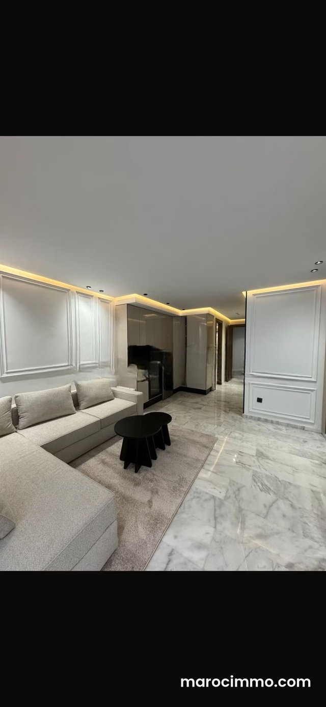 Superbe appartement à louer à Ain Diab. 1 Pièce. Bien meublé — 4