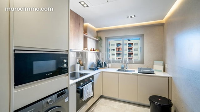 Appartement meublé contemporain à louer à Guéliz — 4