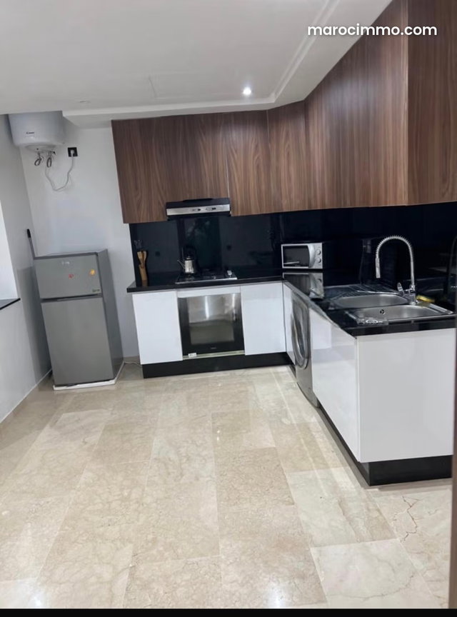 Appartement à louer à Hivernage. 1 chambre. Meublé — 4