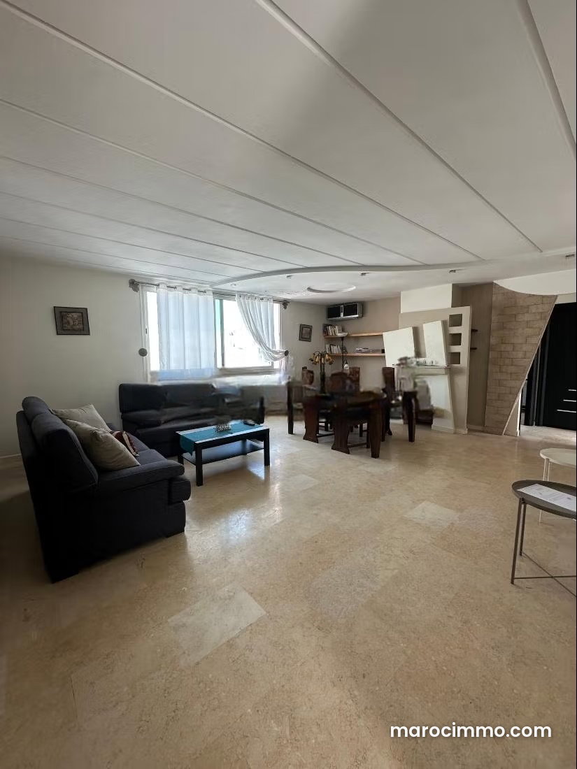 109 sqm Apartment with Terrace in Casablanca's Golden Triangle — Casablanca
