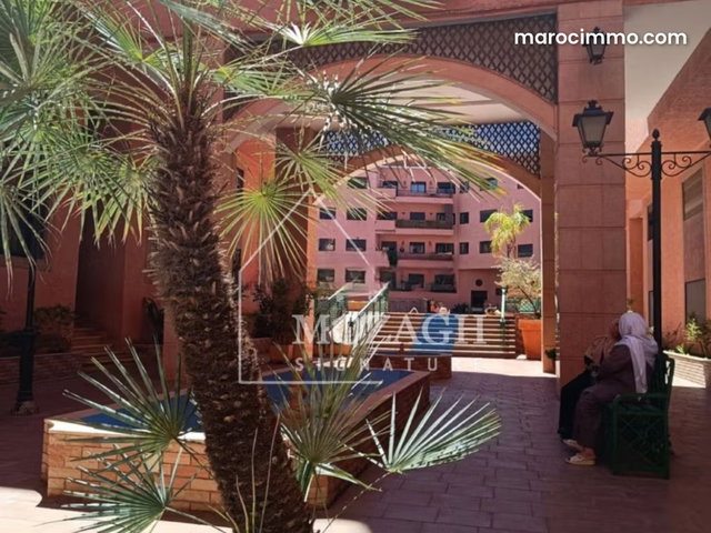 Beautiful 2-Bedroom Apartment in Pool Residence — 2