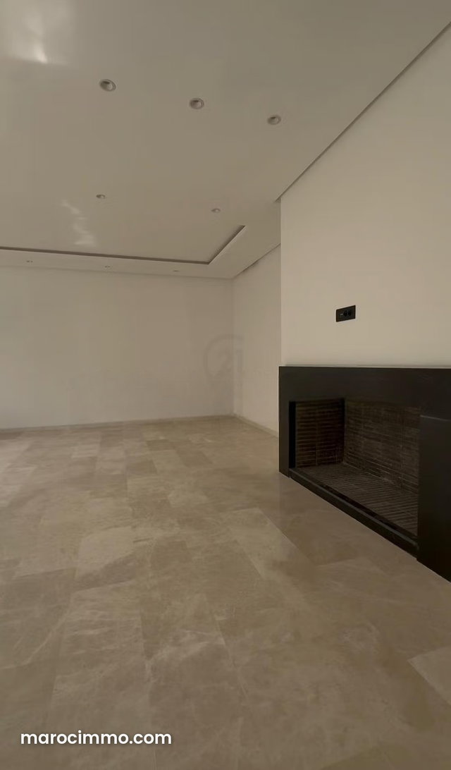 Villa neuve haut standing dans résidence sécurisée — 3