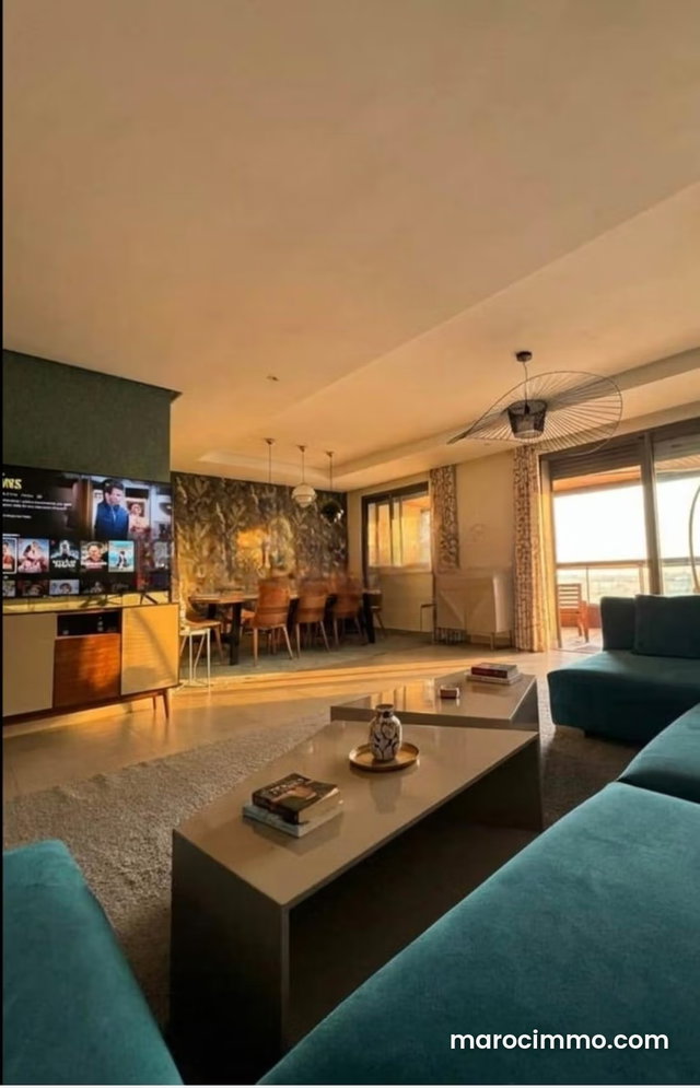 A louer luxueux Appt 189m2 Marina — 2