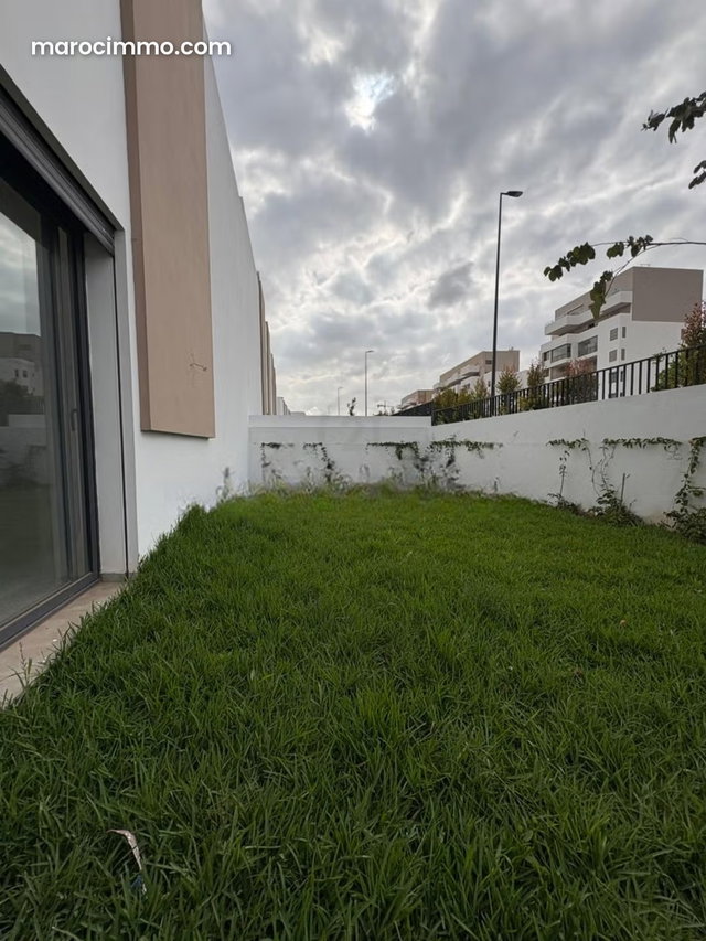 Villa neuve avec piscine à louer projet Hamilton — 2