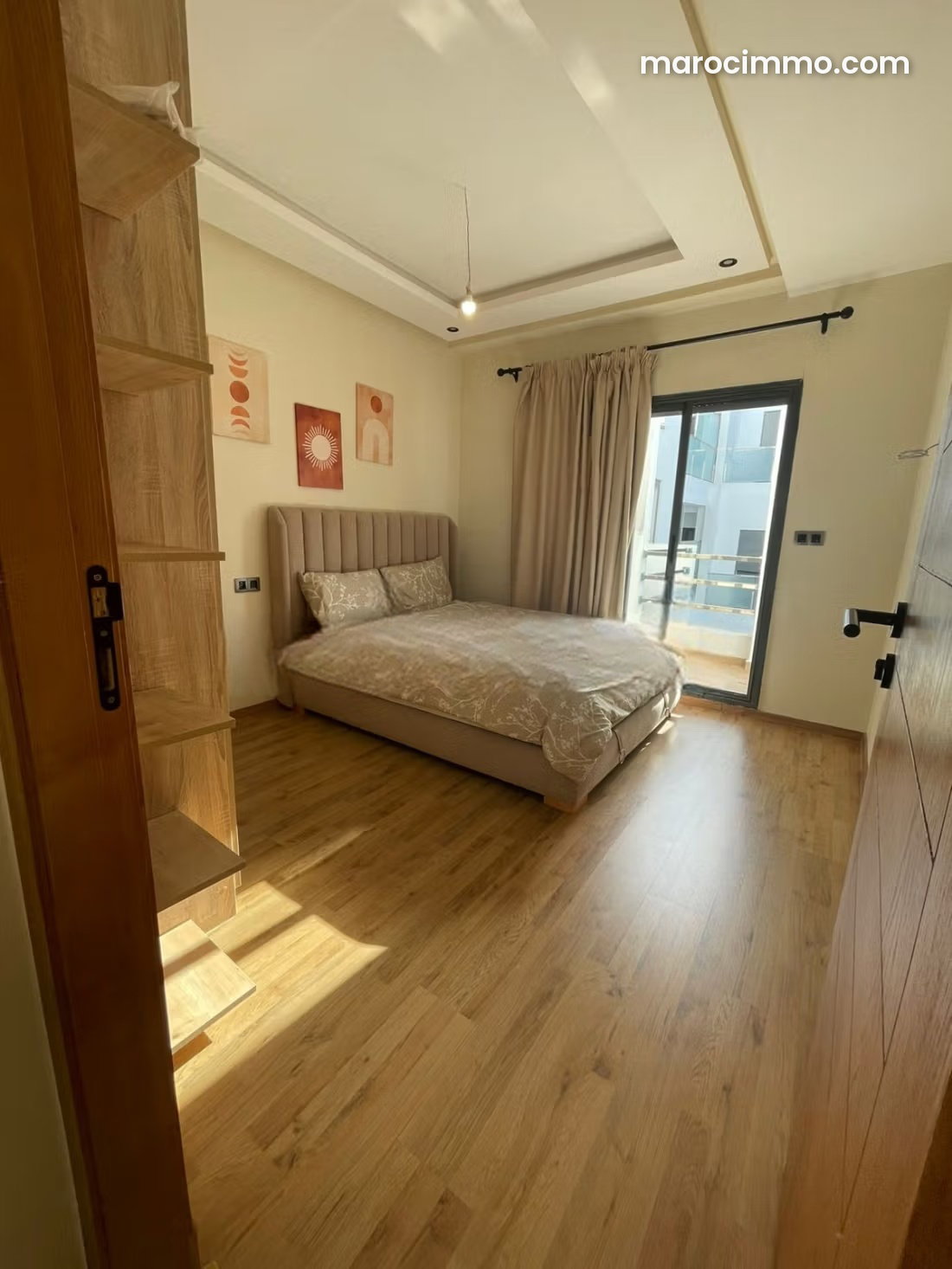 Furnished 50 m² Studio with Terrace and Garage, Hospitals District — Casablanca
