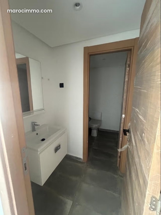 New Office for Sale in Casablanca — 2