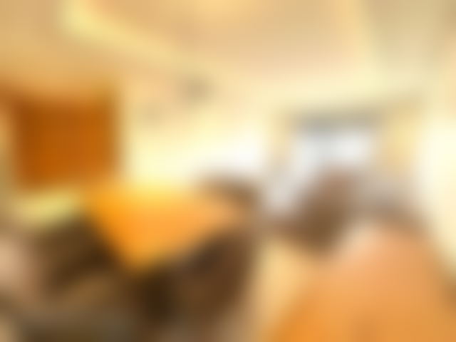 شقة مفروشة مشرقة للكراء بحي راسين في الدار البيضاء — الدار البيضاء