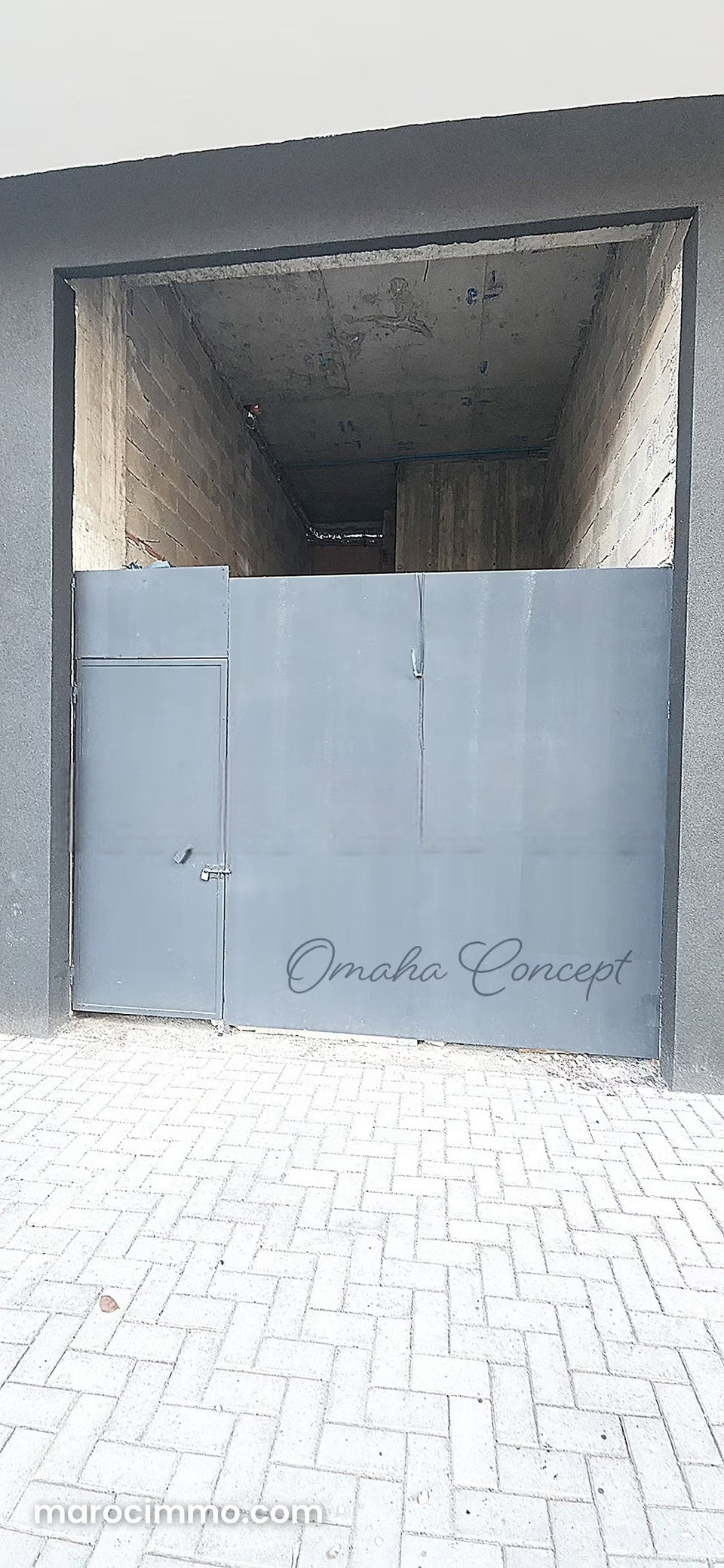 New Unfurnished Commercial Space for Rent in Palmier